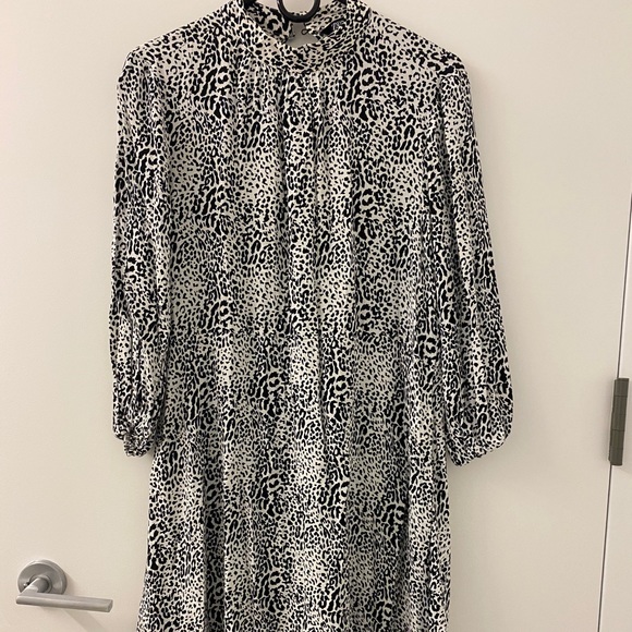 Zara Midi Dress - Picture 6 of 6